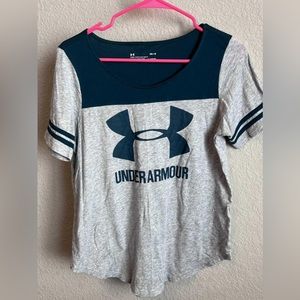 Under Armour T-shirt size womens Medium - like new!